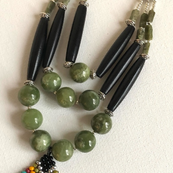 Jade and hairpipe Beaded fringed pendant, handmade choker necklace - Picture 2 of 6